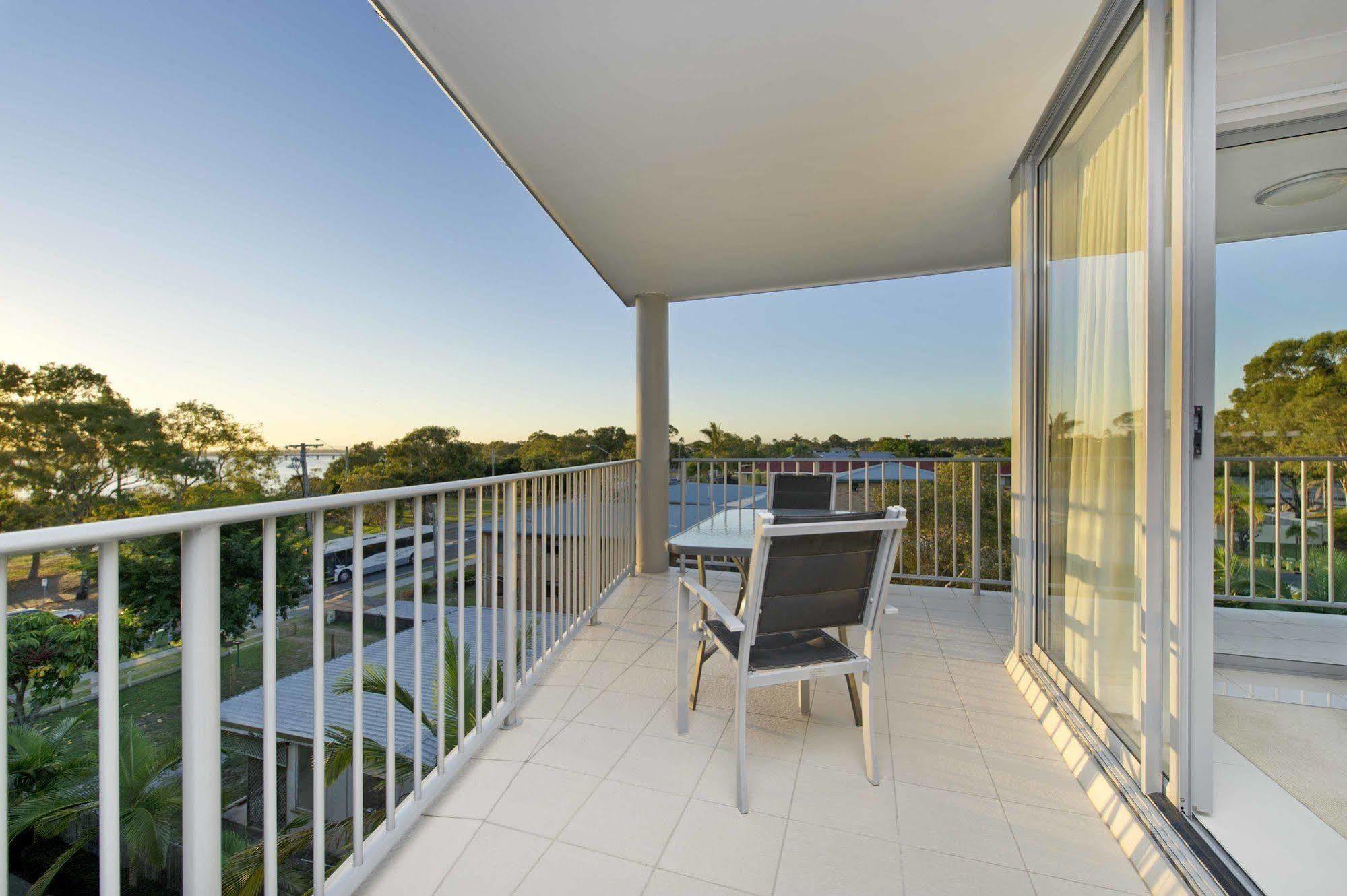 On The Bay Apartments Bongaree Εξωτερικό φωτογραφία
